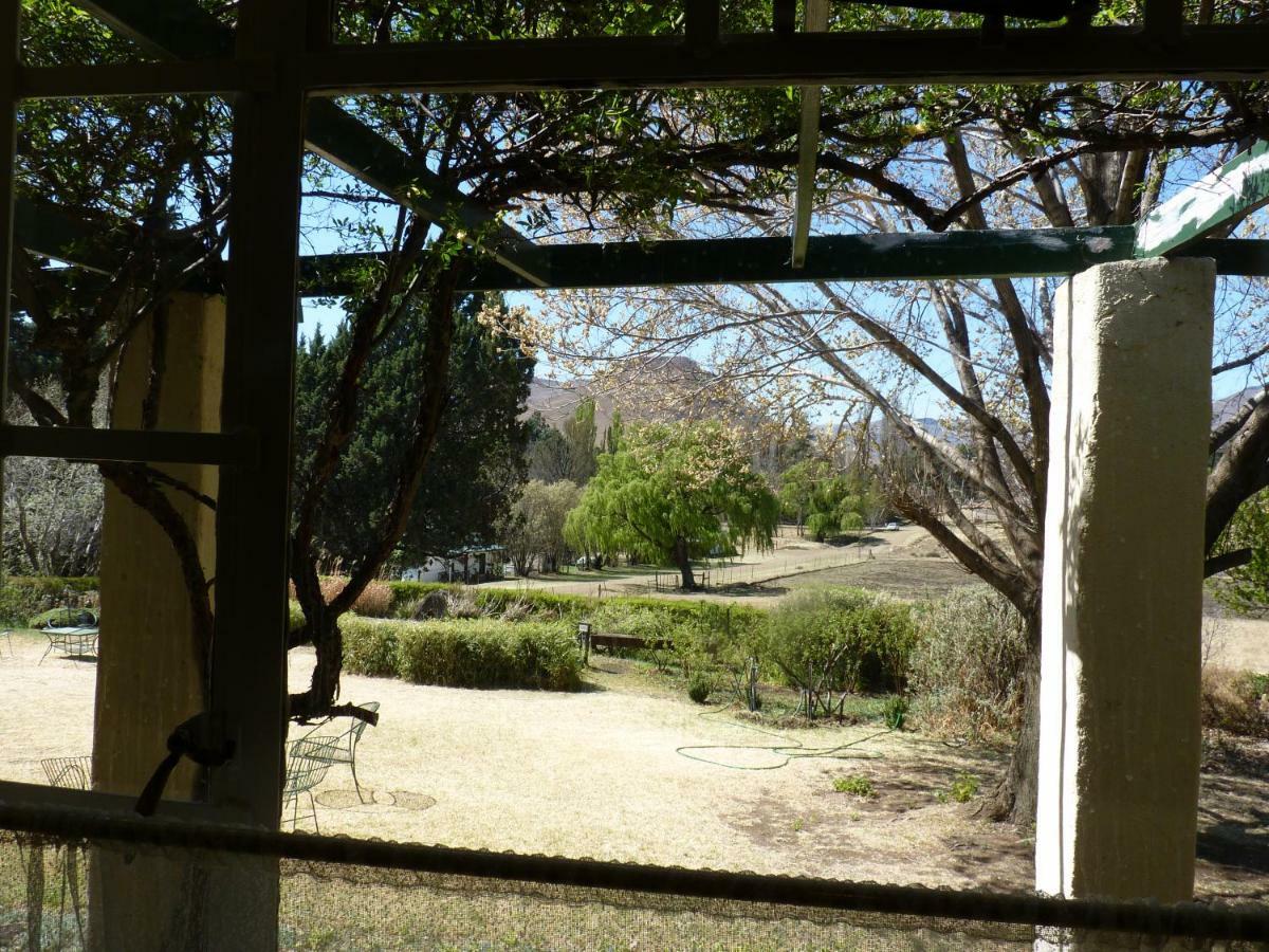 Walkerbouts Inn Rhodes Екстериор снимка
